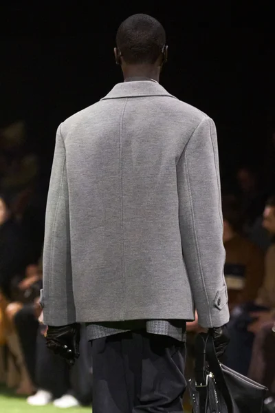 Look 228